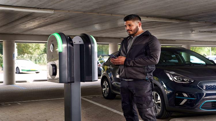 Νέα Σειρά Φορτιστών Ηλεκτρικών Οχημάτων Evlink Pro Ac Από τη Schneider Electric